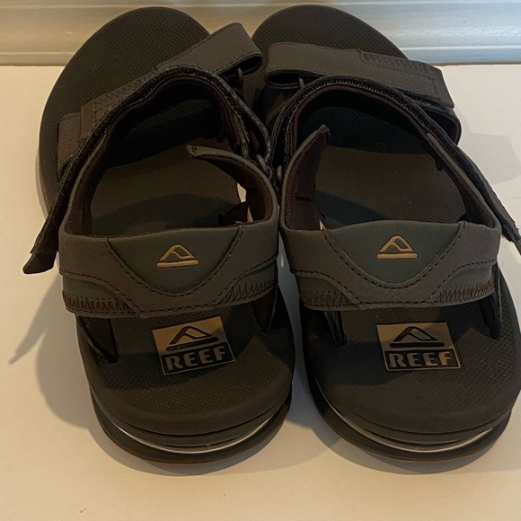 Reef Strap Sandals brown size 13